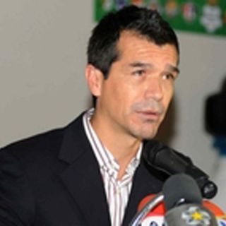 Jared Borgetti no acepta el homenaje del Santos Laguna