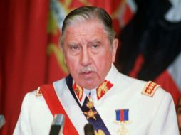 La fortuna del ex dictador Augusto Pinochet es de 21 millones 320 mil 110 dólares, de los que más de 17 millones no están justificados.  /