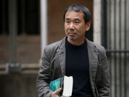 1Q84 es una historia subyugante y poderosa que muestra a su autor en la cima de su maestría.  /