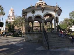 Están practicamente terminadas las acciones de mejoramiento en la imagen urbana con la iluminación especial de varios espacios. ARCHIVO  /