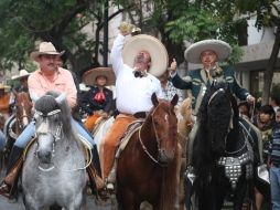 Las calles que rodean la Rotonda de los Jaliscienses Ilustres fueron las que más tardaron en quedar libres de caballos.  /