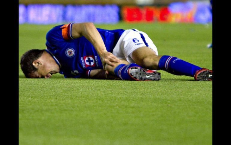 Gerardo Torrado de Cruz Azul se perderá el partido frente a la selección brasileña. MEXSPORT  /