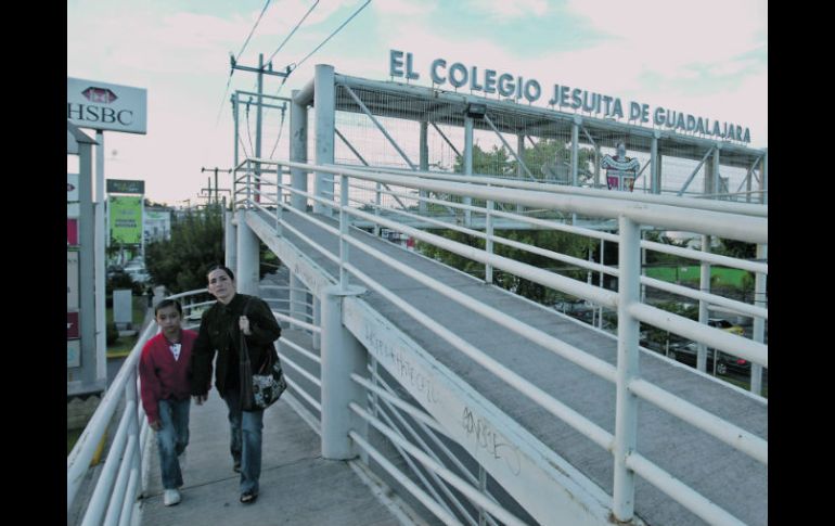 Más de mil 600 escuelas particulares no tendrán clases durante los Juegos, principalmente planteles ubicados en rutas hacia las sedes.  /