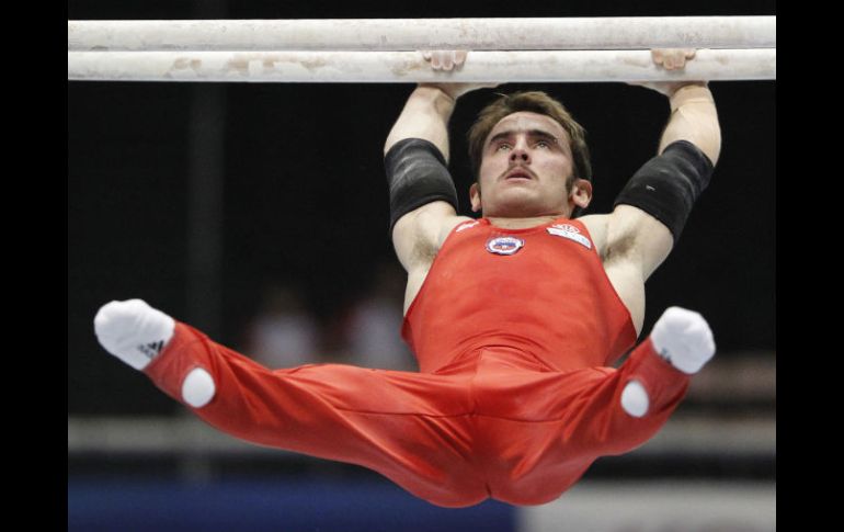 González Sepúlveda durante la calificación de Gimnasia Artística en el Campeonato Mundial de Tokio. AP  /