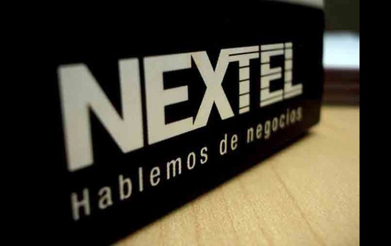 El Grupo Salinas pidió que se le revoque la conseción de la banda de 3.4 GHz a Nextel por no usarla. ESPECIAL  /