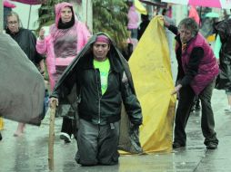 Miles de fieles acompañaron a la Virgen de Zapopan en su regreso a la Basílica.  /