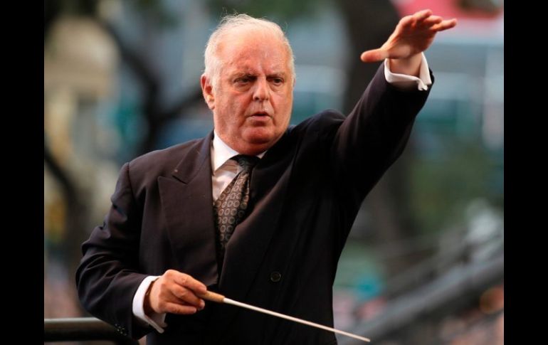 Daniel Barenboim será el nuevo director musical de La Scala de Milán, desde diciembre y durante los próximos cinco años. EFE  /