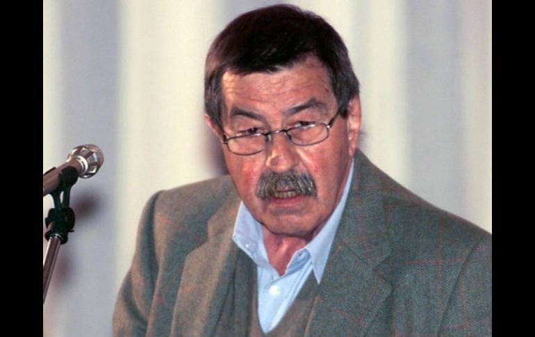 Gunter Grass publicó obras como 'El rodaballo', 'Encuentro de Telgte', 'La Ratesa' entre otros. ARCHIVO  /