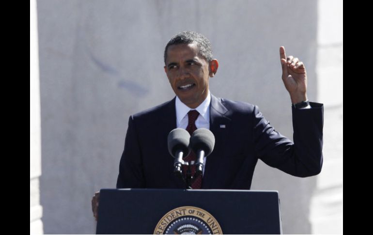 El Presidente de EU, Barack Obama, dio un emotivo discurso en homenaje a Martin Luther King, acompañado de varios artistas. AP  /