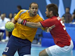 El segundo encuentro de balonmano varonil fue bastante complicado. NTX  /