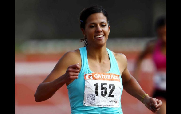 Anisia Castro durante el Selectivo de Atletismo en la Ciudad de México. MEXSPORT  /