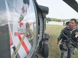 El nuevo helicóptero Black Hawk se estrenó en misiones humanitarias.  /