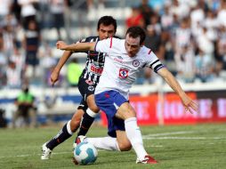 Gerardo Torrado (D) ha jugado bien las últimas jornadas del apertura, pero al parecer, la lesión le está pasando factura. MEXSPORT  /