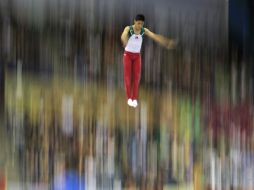 Fotografía de Vargas, durante la realización de su rutina. AP  /