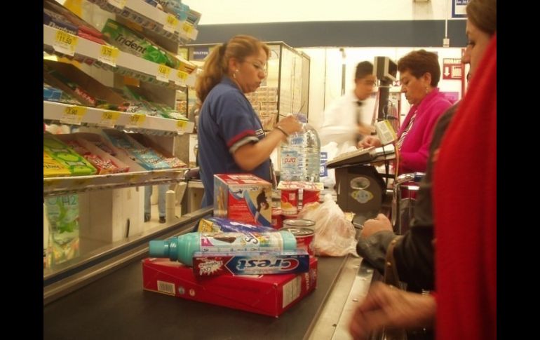 Walmex reforzó su tradicional programa de Precios Bajos, Siempre. ESPECIAL  /