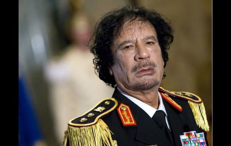 Gadhafi fue herido en ambas piernas y también en la cabeza. REUTERS  /