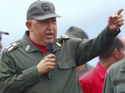 Chávez lamentó la muerte del líder libio, a quien consideraban como un amigo. REUTERS  /