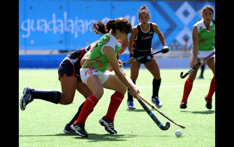 El equipo mexicano de Hockey femenil ha tenido un mal inicio en Guadalajara 2011. MEXSPORT  /