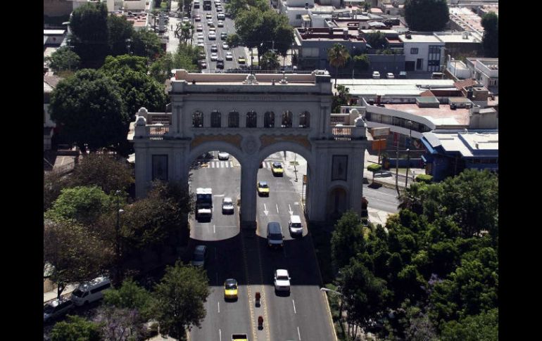 El recorrido atraviesa áreas emblemáticas de la ciudad. MEXSPORT  /