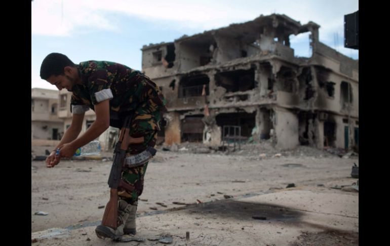 Tras la muerte del líder libio, la ciudad de Sirte luce devastada. EFE  /