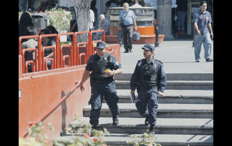 Aunque la corporación tapatía ha pagado mil 150 pruebas, sólo se han atendido a 200 policías.  /