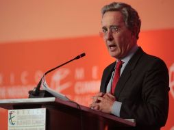 El ex presidente de Colombia, Álvaro Uribe, dijo que el conflicto en el Salvador y Guatemala ha desplazado al Estado. EL UNIVERSAL  /