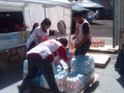 El centro de acopio durará otros 15 días más sobre la calle Independencia, a una cuadra de la base.  /