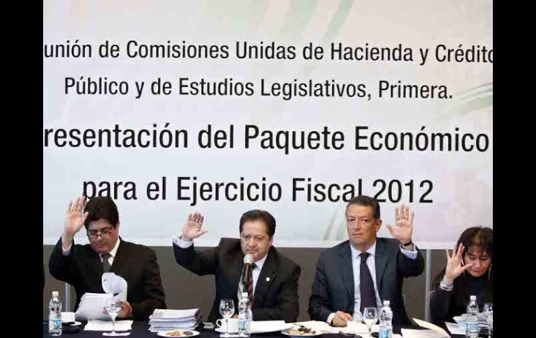 Senadores aprobaron una parte de la Ley de Ingresos para 2012. EL UNIVERSAL  /