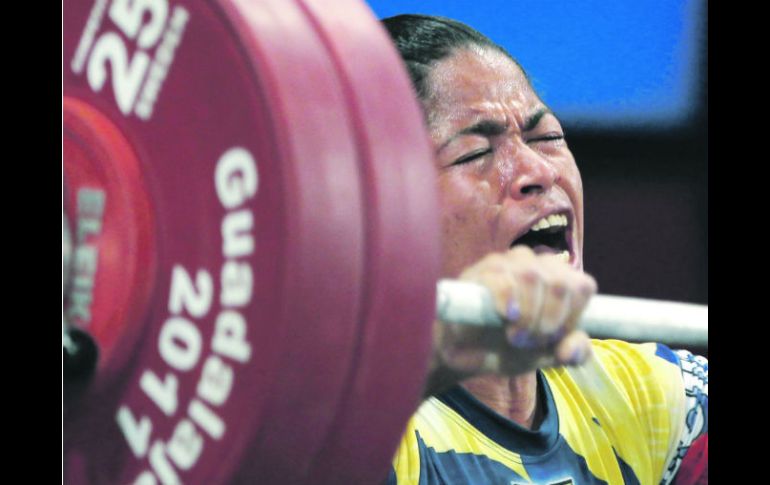 La pesista ecuatoriana obtiene su tercer medalla áurea panamericana de su carrera. REUTERS  /