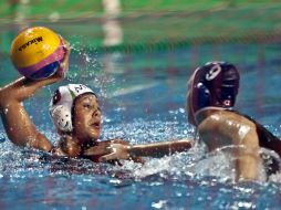 Guadalupe Pérez, con la delegación mexicana, perdió contra Canadá 18 - 9. MEXSPORT  /