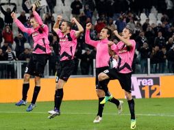 Jugadores de Juventus celebrando su triunfo. REUTERS  /