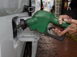 Diputados ya habían aprobado la extensión del aumento al precio de la gasolina.  /