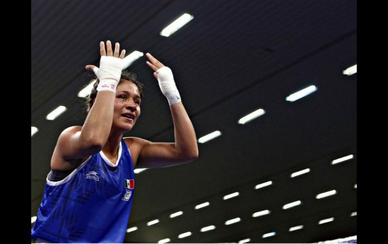 Cruz saca la cara por las mujeres boxeadoras y va camino al oro. MEXSPORT  /