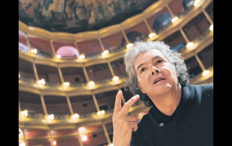 El compositor Arturo Márquez, ayer en el Teatro Degollado.  /