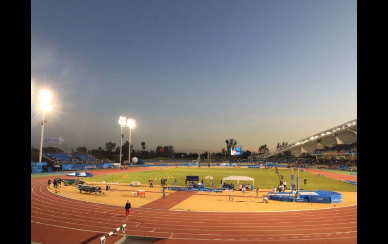 El estadio de atletismo vuelve a ser testigo de una nueva presea. ARCHIVO  /