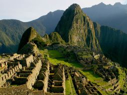 La obra literaria narra una aventura mágica por Machu Picchu guiada por un conocedor de los secretos de energía cósmica. ESPECIAL  /