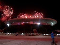 Tras el término de la ceremonia de clausura de los Juegos Panamericanos, los asistentes se retiran con orden.  /