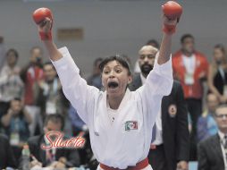 La tapatía Bertha Gutiérrez celebra su triunfo y su medalla de oro en los Juegos Panamericanos. MEXSPORT  /