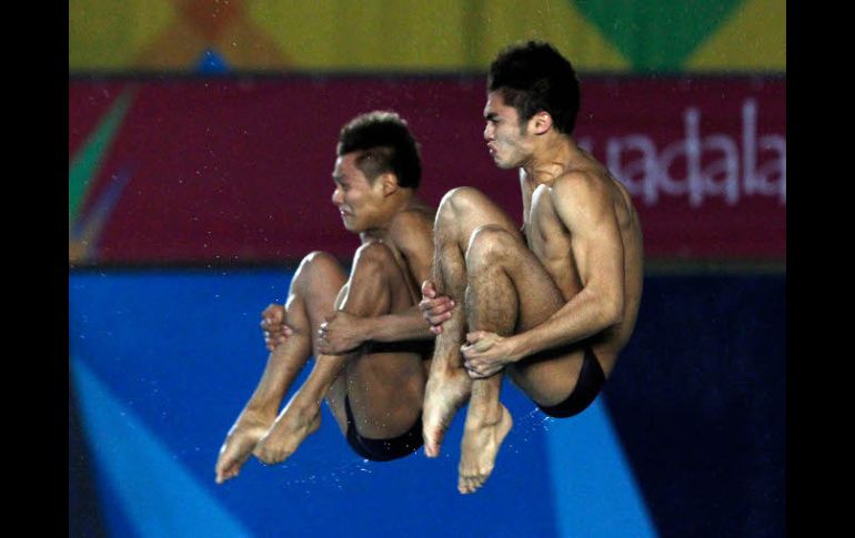 Los clavadistas Iván García y Germán Sánchez conquistaron medallas de oro en la justa deportiva. AFP  /