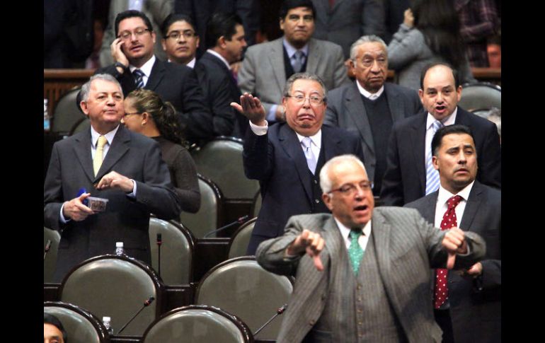 En el quinto día de trabajos en el pleno de San Lázaro sobre la reforma política, finalmente se aprobó. EL UNIVERSAL  /