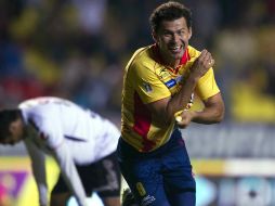 Miguel Sabah celebra el gol que le dio la calificación al Morelia. MEXSPORT  /