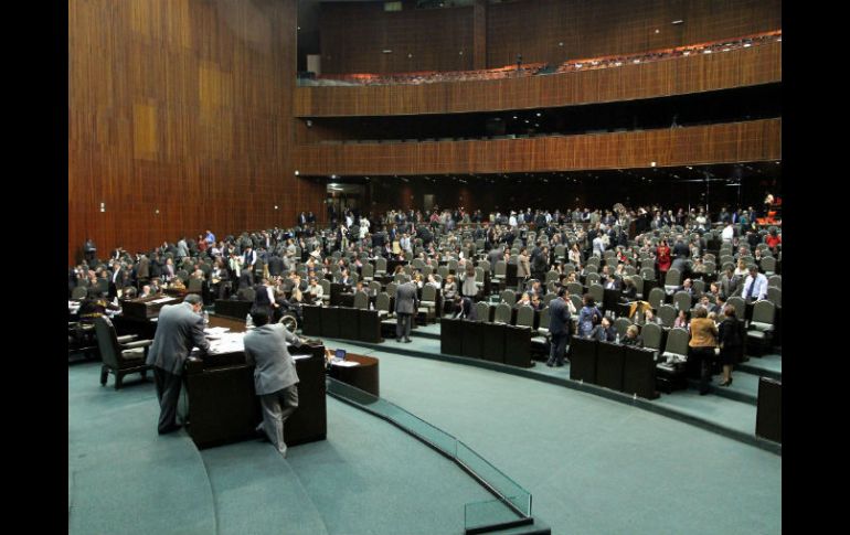 Aspecto del pleno de la Cámara de Diputados durante la votación de los artículos reservados de la Reforma Política. NTX  /