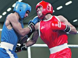 Joselito Velázquez (de rojo) fue el único boxeador mexicano que ganó medalla de oro en los Juegos Panamericanos. MEXSPORT  /