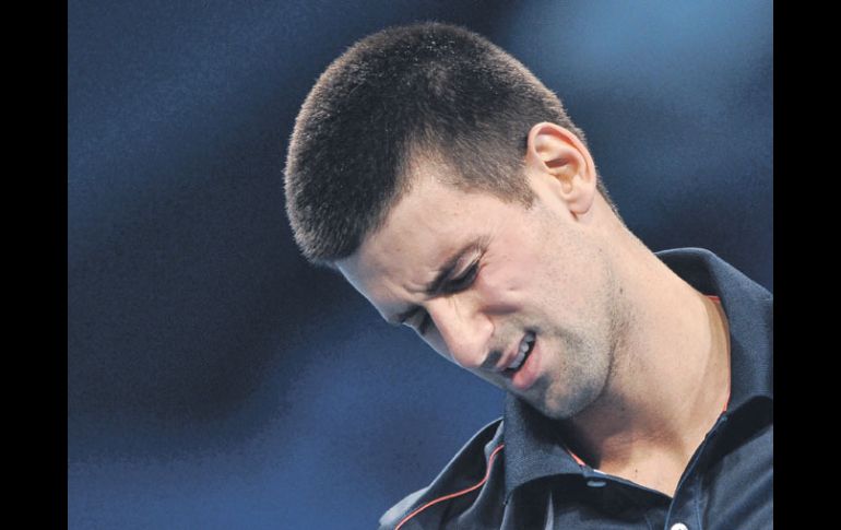 El tenista serbio Novak Djokovic cayó en tres sets ante el japonés Kei Nishikori. REUTERS  /