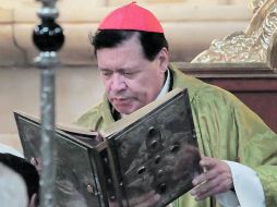 El cardenal, durante la misa en la Catedral Metropolitana. EL UNIVERSAL  /