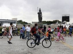 La dependencia señala que el cierre los fines de semana, sólo afecta a miles de automovilistas en la zona. ARCHIVO  /