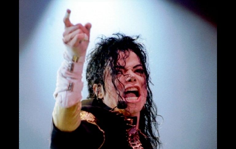 Michael Jackson ya era adicto al propofol, según declara el doctor Murray. REUTERS  /