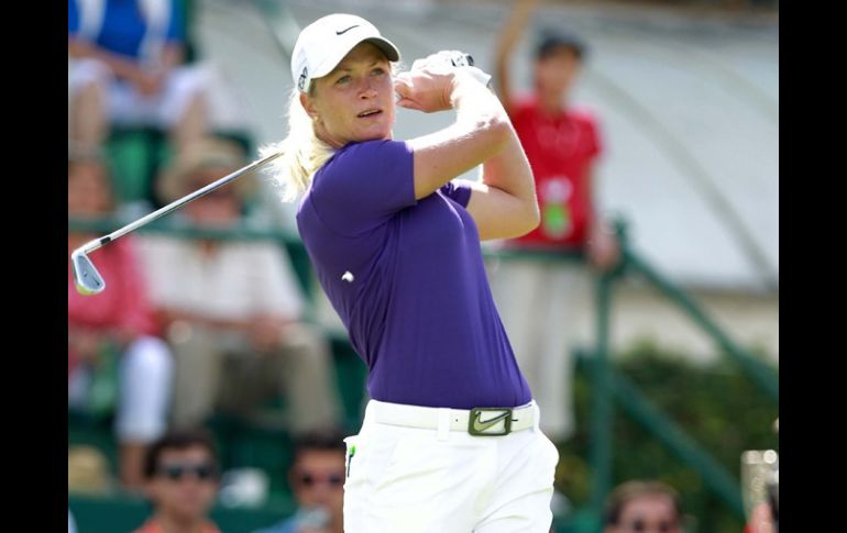 Suzann Pettersen de Noruega (foto) y Julie Inkster de Estados Unidos encabezan el torneo.  /