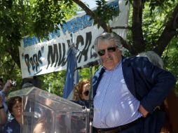 El presidente Mujica fue distinguido hoy como Doctor Honoris Causa, en Lanús, Argentina. EFE  /