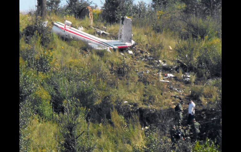 Los Pinos desmintió que el Presidente Calderón fuera a viajar a Baja California en el helicóptero en el que murió Francisco Blake. EFE  /